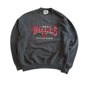 Vintage 90s Chicago Bulls Lee Sweater Men’s Medium Distressed